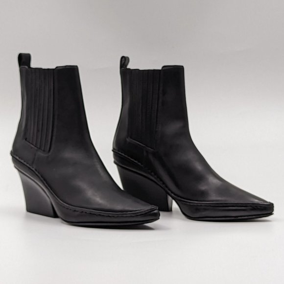Tory Burch Shoes - Tory Burch Women Lila Western Dress Black Leather Chelsea Boots Size 7M